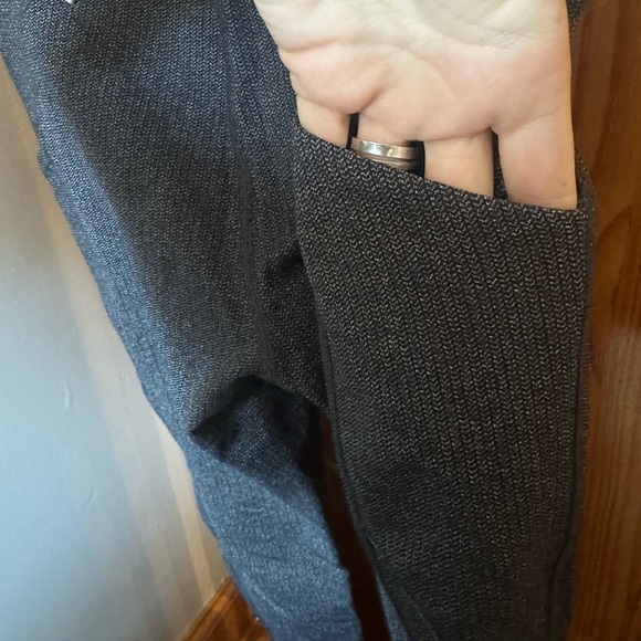 Lululemon Speed Up Tight 28" Size 4 Luxtreme Knit Heathered Black Herringbone - Picture 11 of 16